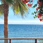 Mi Capricho B17 Beachfront Daire