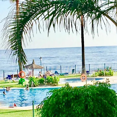 Mi Capricho B17 Beachfront Apartment *